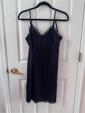 Vanity Fair Black Lace Trim Chemise Slip